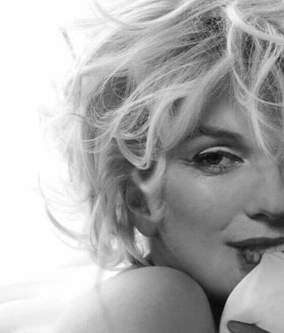 Marilyn Monroe: Uneori sunt greu de manevrat