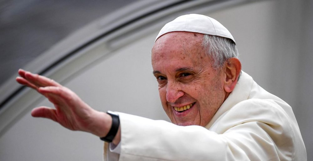 Papa Francisc: Trei formule: «ȋmi dai voie?», «mulțumesc», «iartă-mă»”.