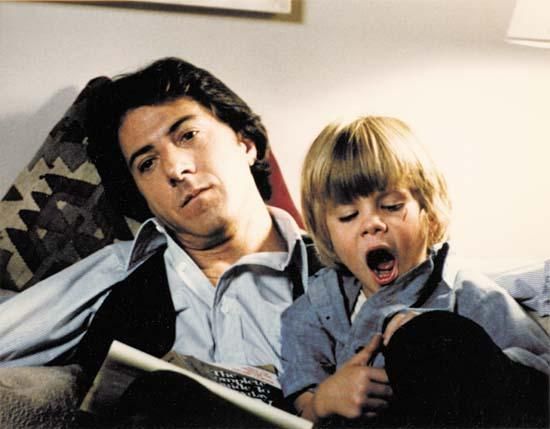 Dustin Hoffmann și Justin Henry în Kramer contra Kramer